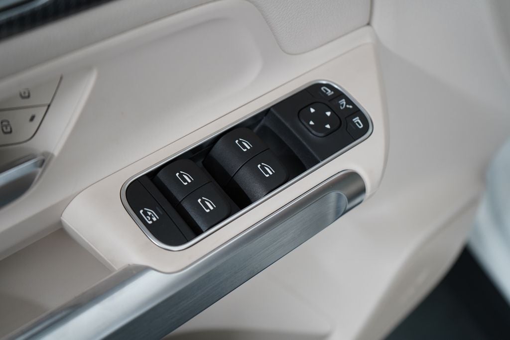 2023 Mercedes-Benz EQB EQB 300