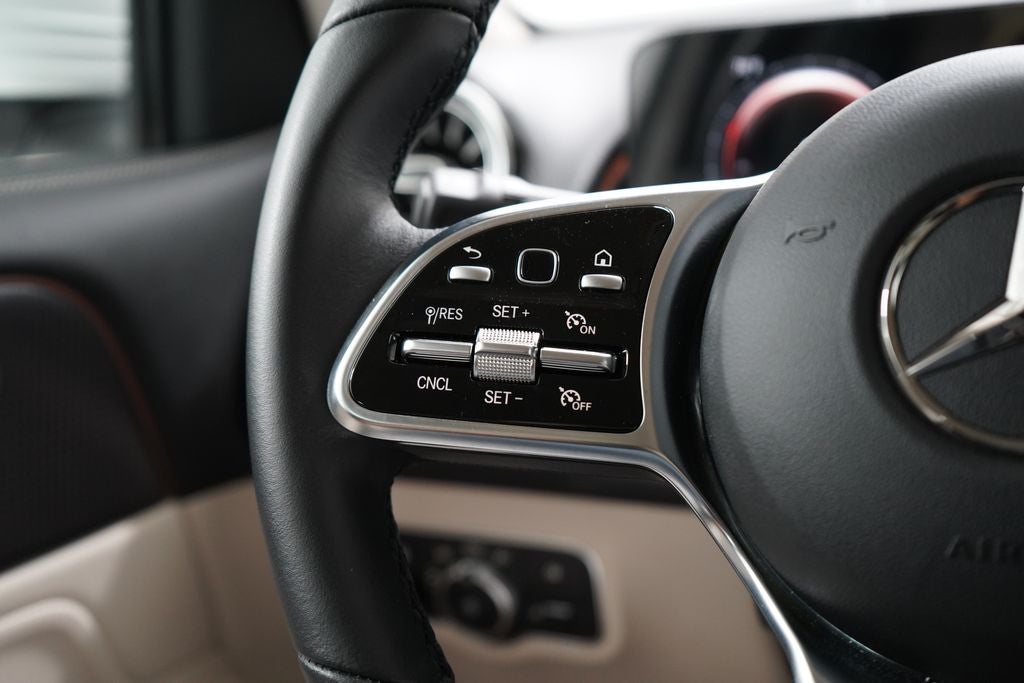 2023 Mercedes-Benz EQB EQB 300