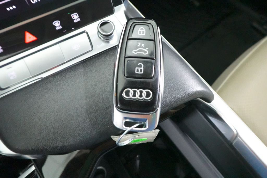 2024 Audi Q8 e-tron Premium Plus quattro