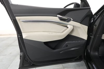 2024 Audi Q8 e-tron Premium Plus quattro