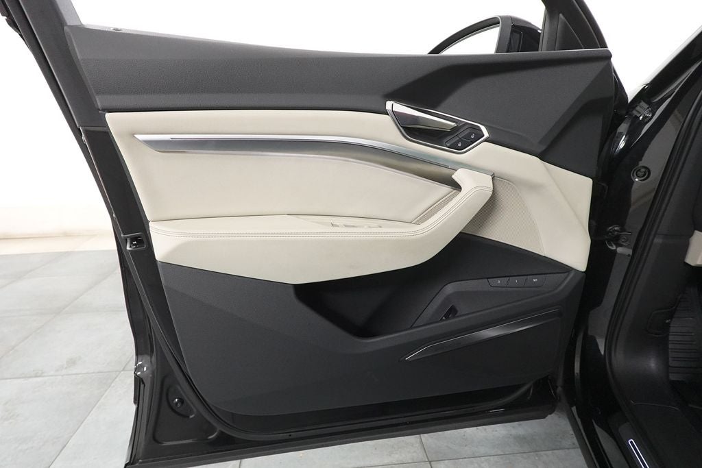 2024 Audi Q8 e-tron Premium Plus quattro