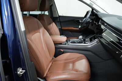 2023 Audi Q7 Premium