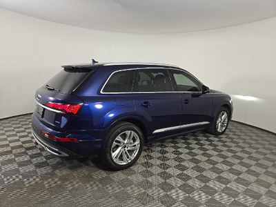 2023 Audi Q7 Premium