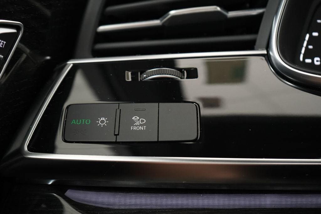 2021 Audi Q7 Premium