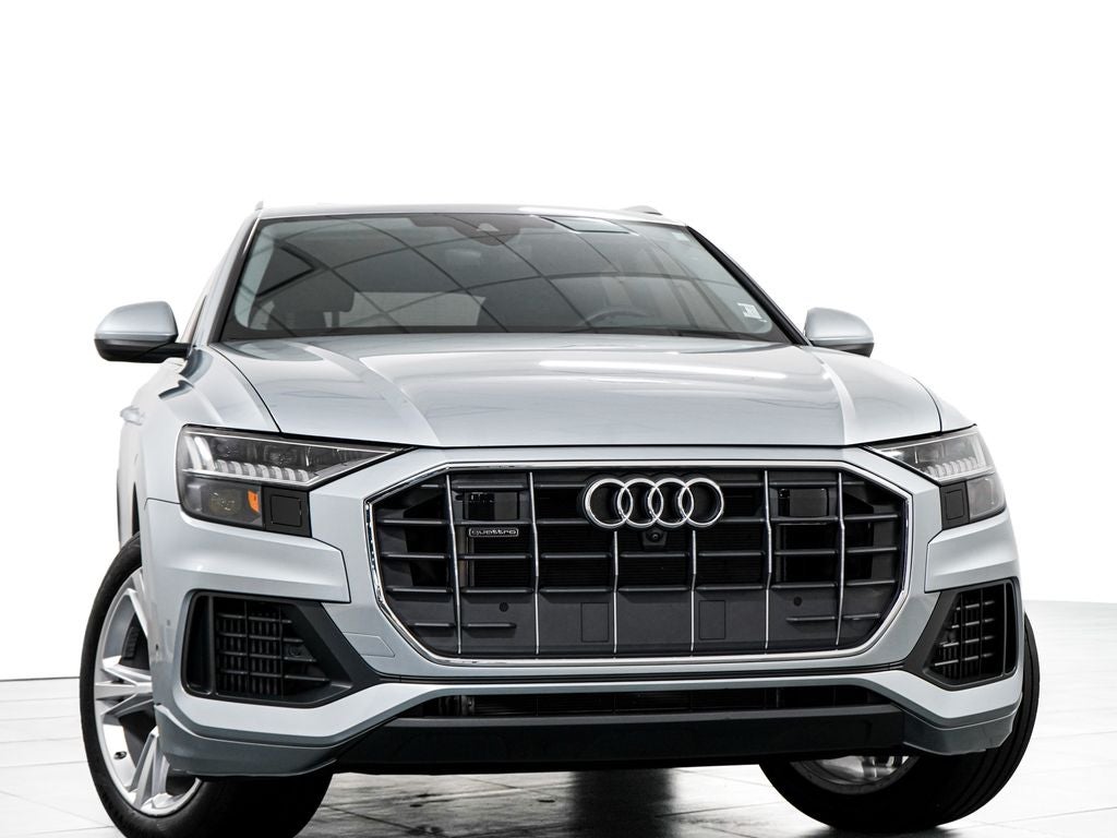 2023 Audi Q8 Premium