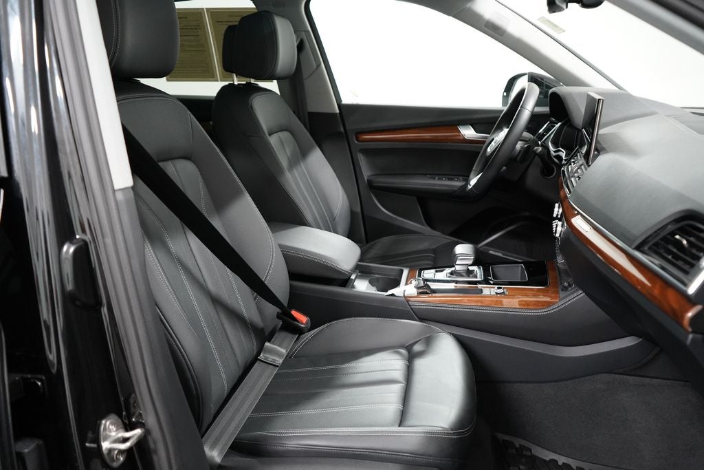 2023 Audi Q5 S line Premium Plus