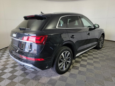 2023 Audi Q5 S line Premium Plus