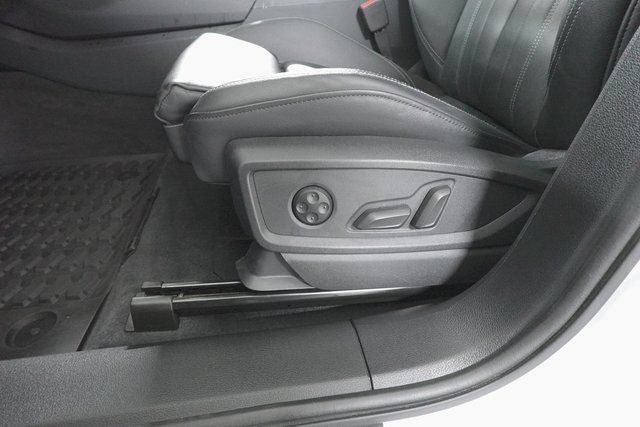 2024 Audi Q5 45 S line Premium quattro