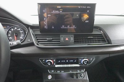 2024 Audi Q5 45 S line Premium quattro