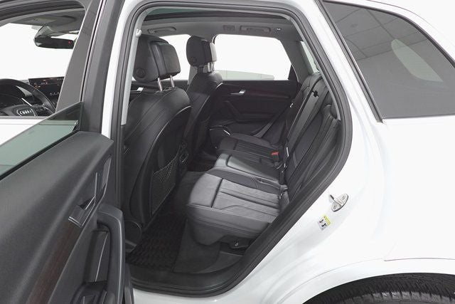 2024 Audi Q5 45 S line Premium quattro