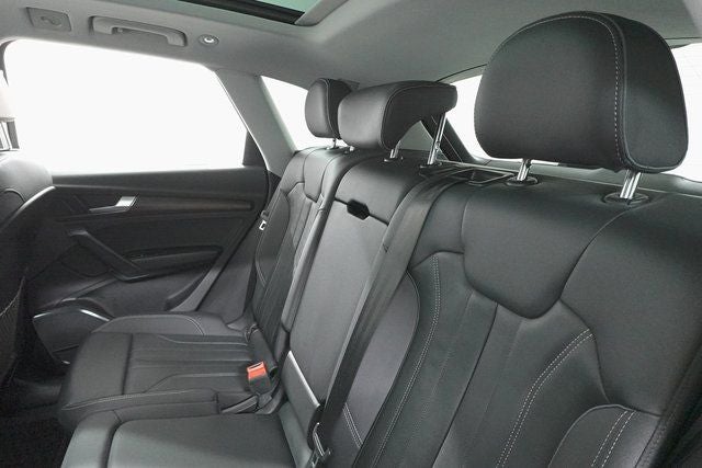 2024 Audi Q5 45 S line Premium quattro