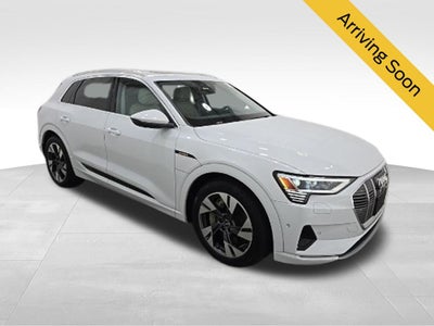 2023 Audi e-tron Premium Plus
