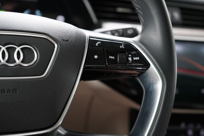 2023 Audi e-tron Premium Plus