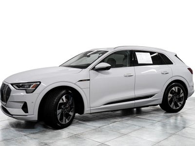 2023 Audi e-tron Premium Plus