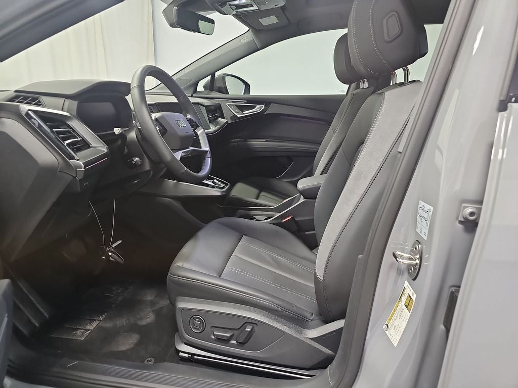 2024 Audi Q4 e-tron Premium Plus quattro