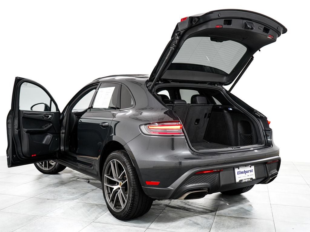 2024 Porsche Macan Base
