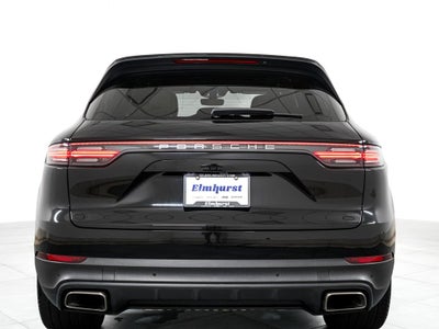 2022 Porsche Cayenne Base