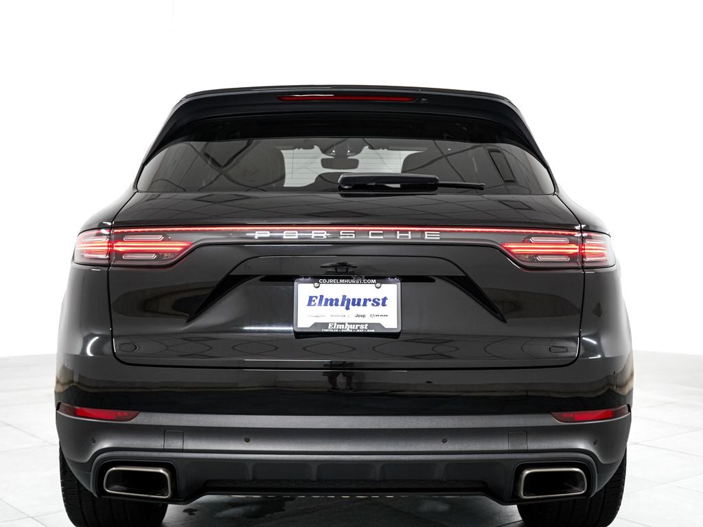 2022 Porsche Cayenne Base