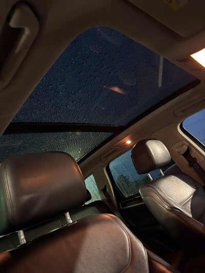 2013 Volkswagen Touareg Base