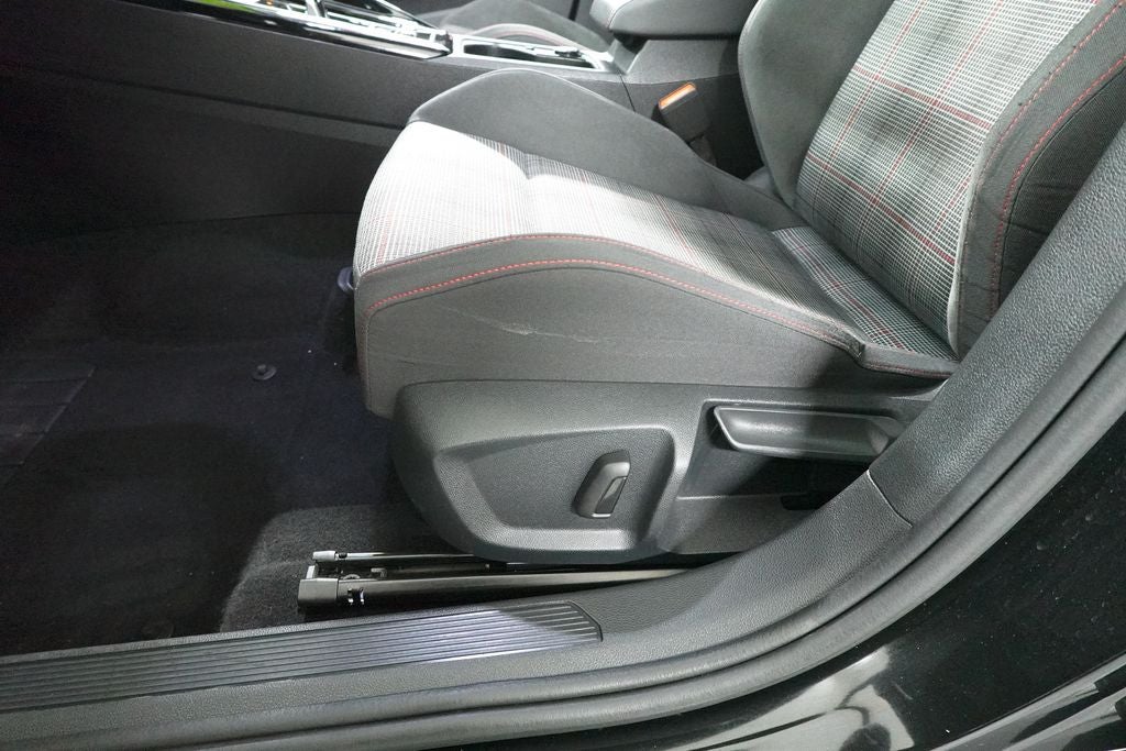 2024 Volkswagen Golf GTI 2.0T S