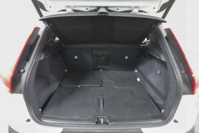2019 Volvo XC40 Momentum