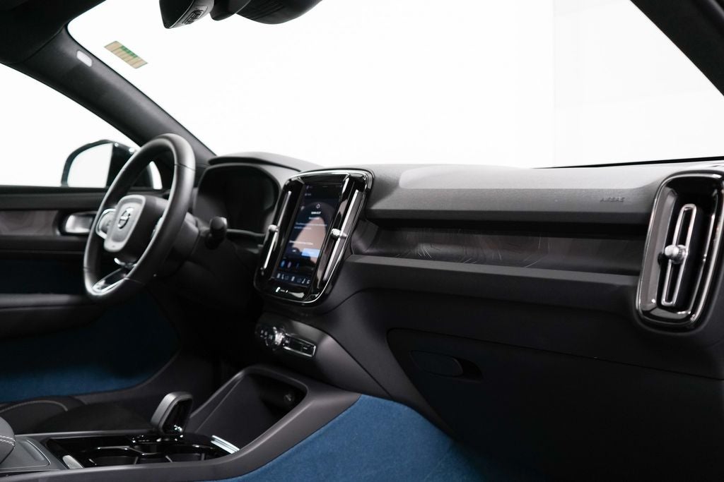 2023 Volvo C40 Recharge Pure Electric Plus