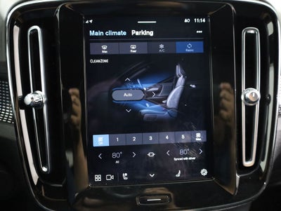 2021 Volvo XC40 Recharge Pure Electric P8