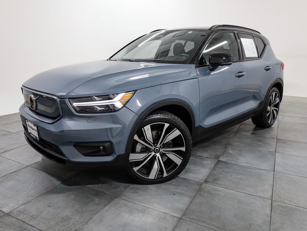 2021 Volvo XC40 Recharge Pure Electric P8