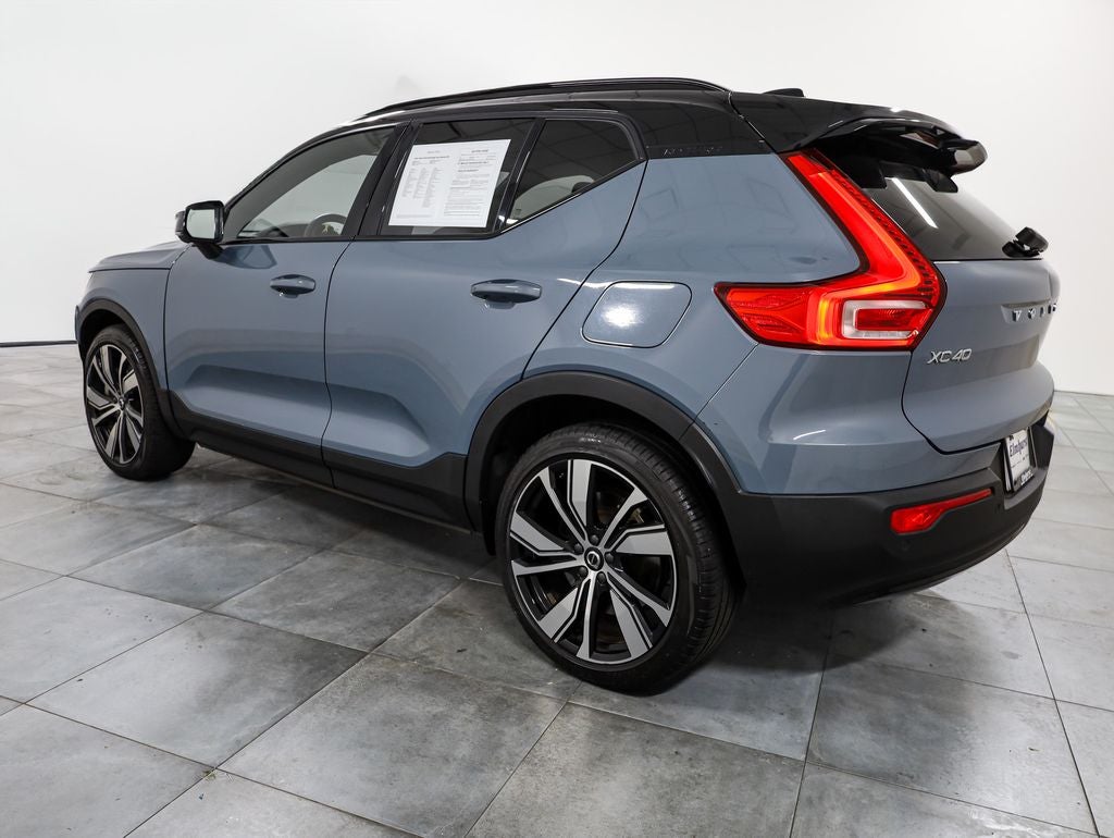 2021 Volvo XC40 Recharge Pure Electric P8