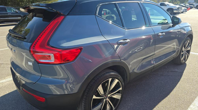 2021 Volvo XC40 Recharge Pure Electric P8