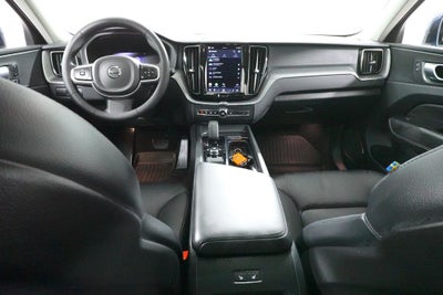 2023 Volvo XC60 Core