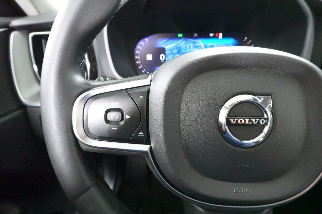 2023 Volvo XC60 Core