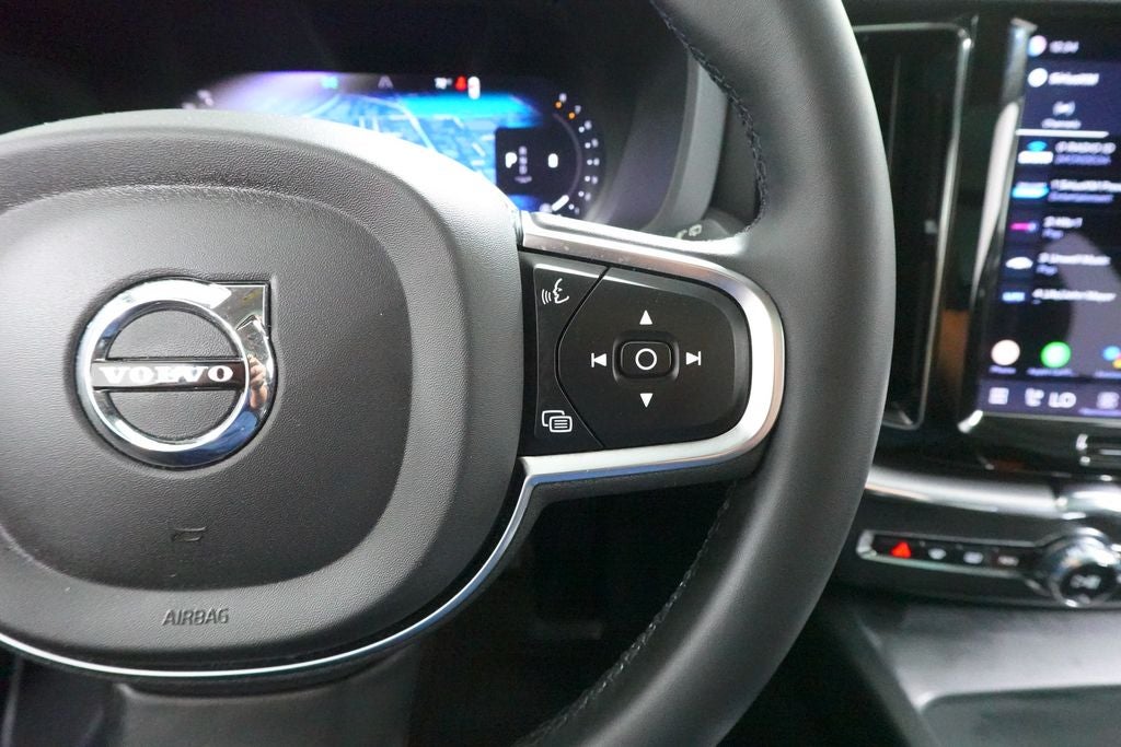 2023 Volvo XC60 Core