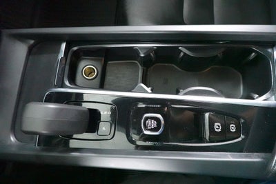 2023 Volvo XC60 Core