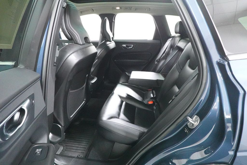 2023 Volvo XC60 Core