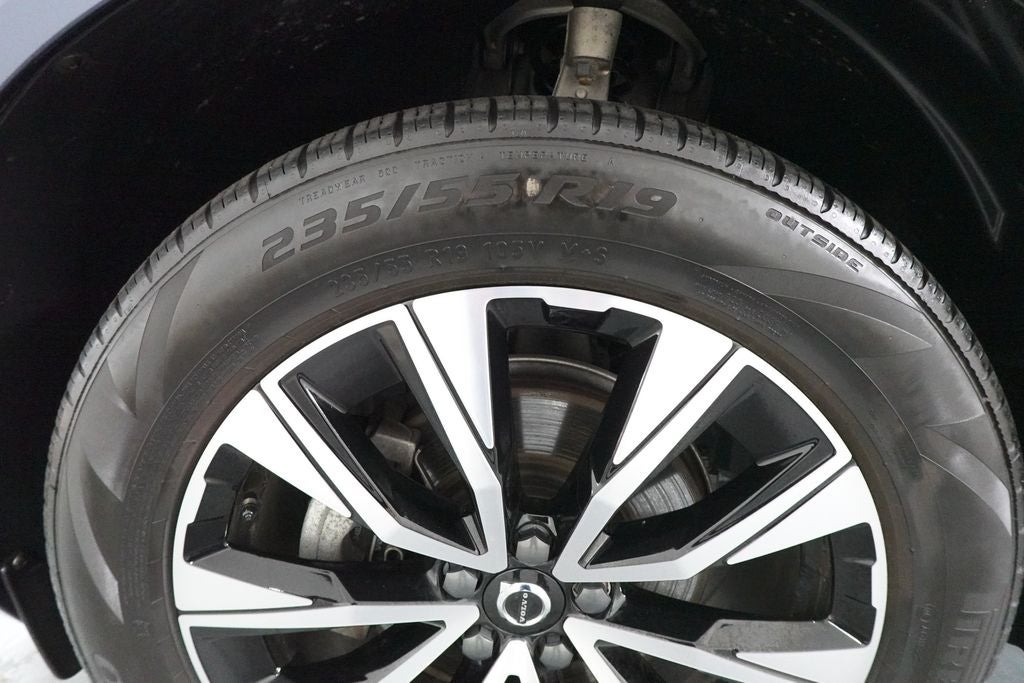 2023 Volvo XC60 Core