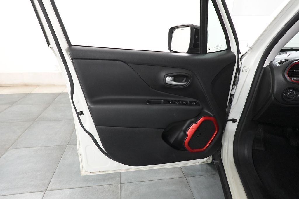 2023 Jeep Renegade Trailhawk 4x4