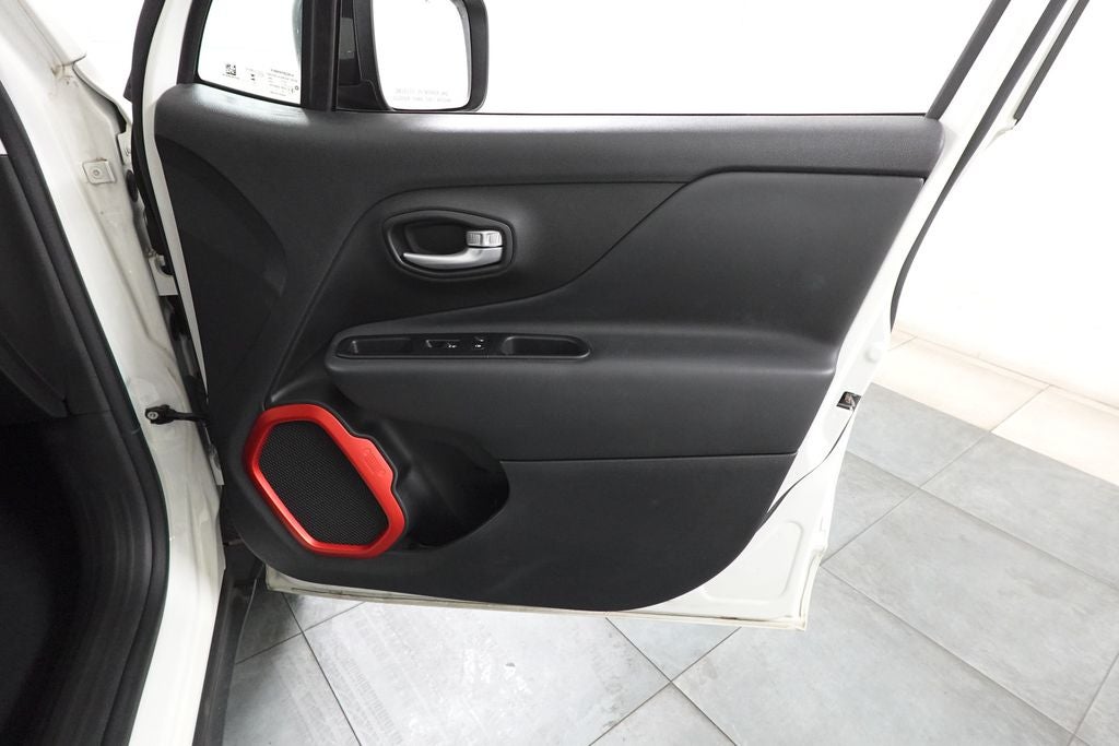 2023 Jeep Renegade Trailhawk 4x4