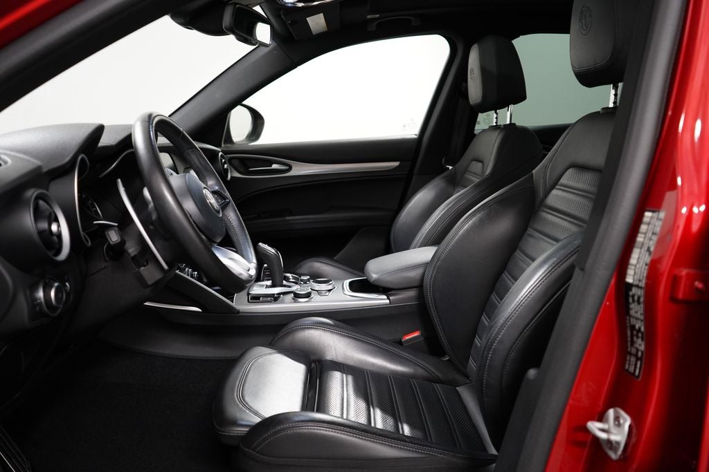 2023 Alfa Romeo Stelvio Veloce