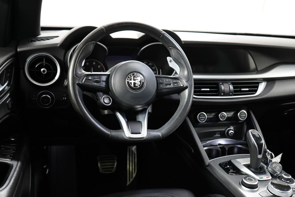 2023 Alfa Romeo Stelvio Veloce
