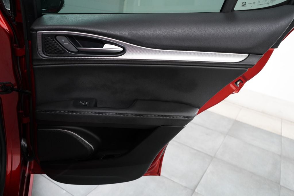 2023 Alfa Romeo Stelvio Veloce