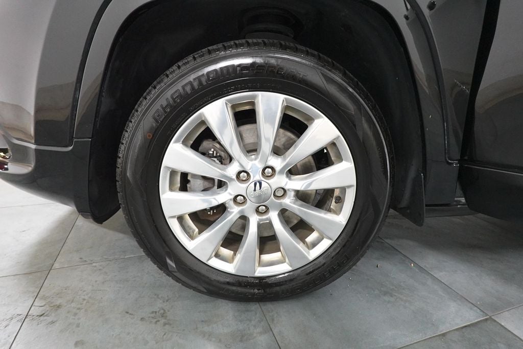 2017 Jeep Cherokee Overland