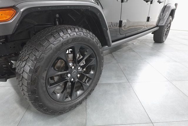 2024 Jeep Gladiator Nighthawk