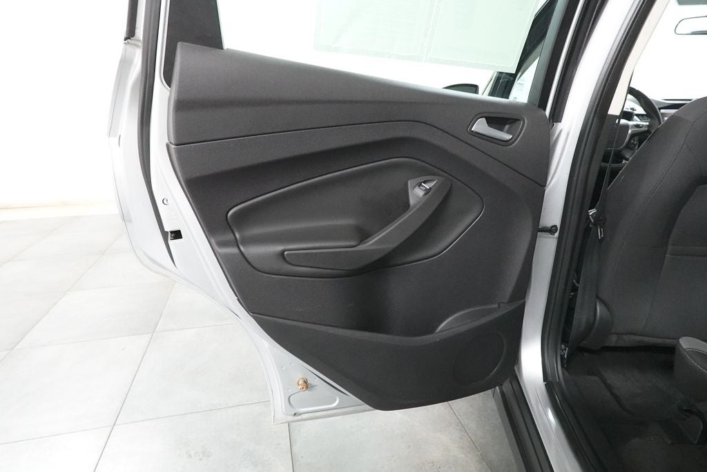 2013 Ford C-Max Hybrid SE