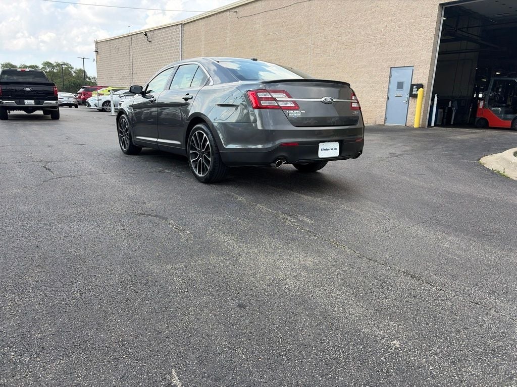2018 Ford Taurus SEL