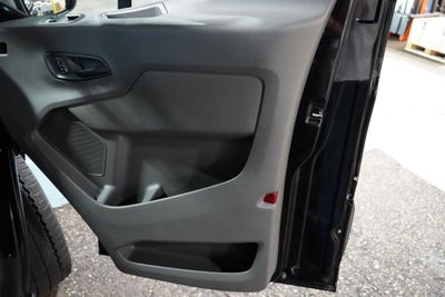 2025 Ford Transit-350 XLT