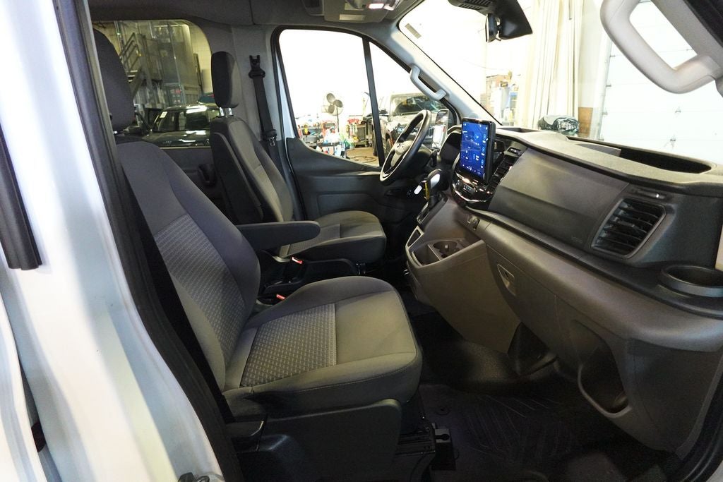 2024 Ford Transit-350 XLT