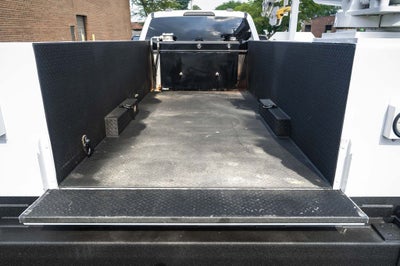 2024 Ford F-550SD XLT DRW