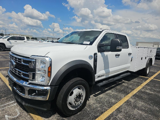 2024 Ford F-550SD XLT DRW