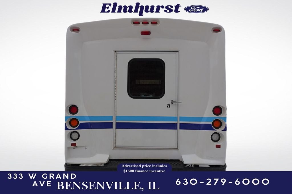 2017 Ford E-350SD Base Cutaway